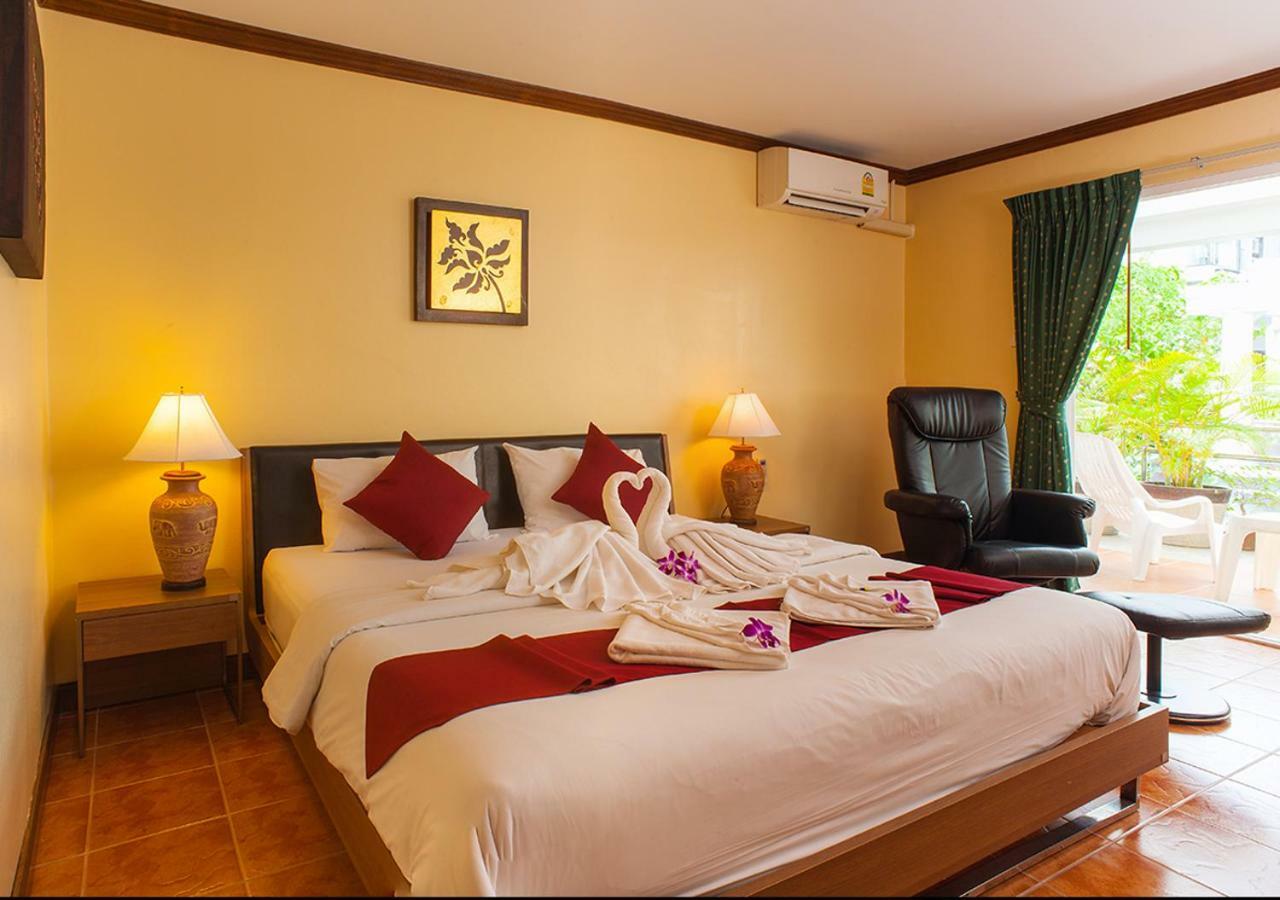 Patong Karlssons Hotel Экстерьер фото